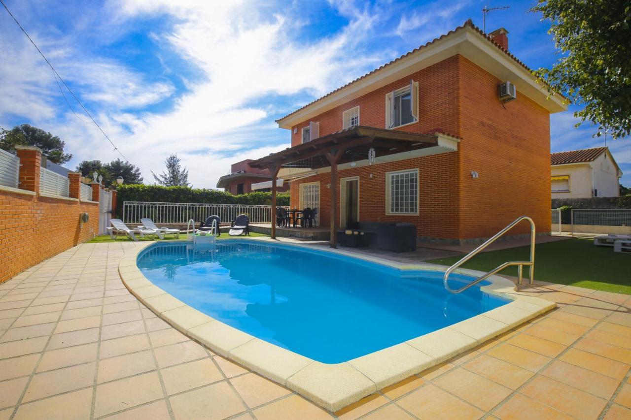 Villa Pluma Planet Costa Dorada - Only Families Salou Buitenkant foto