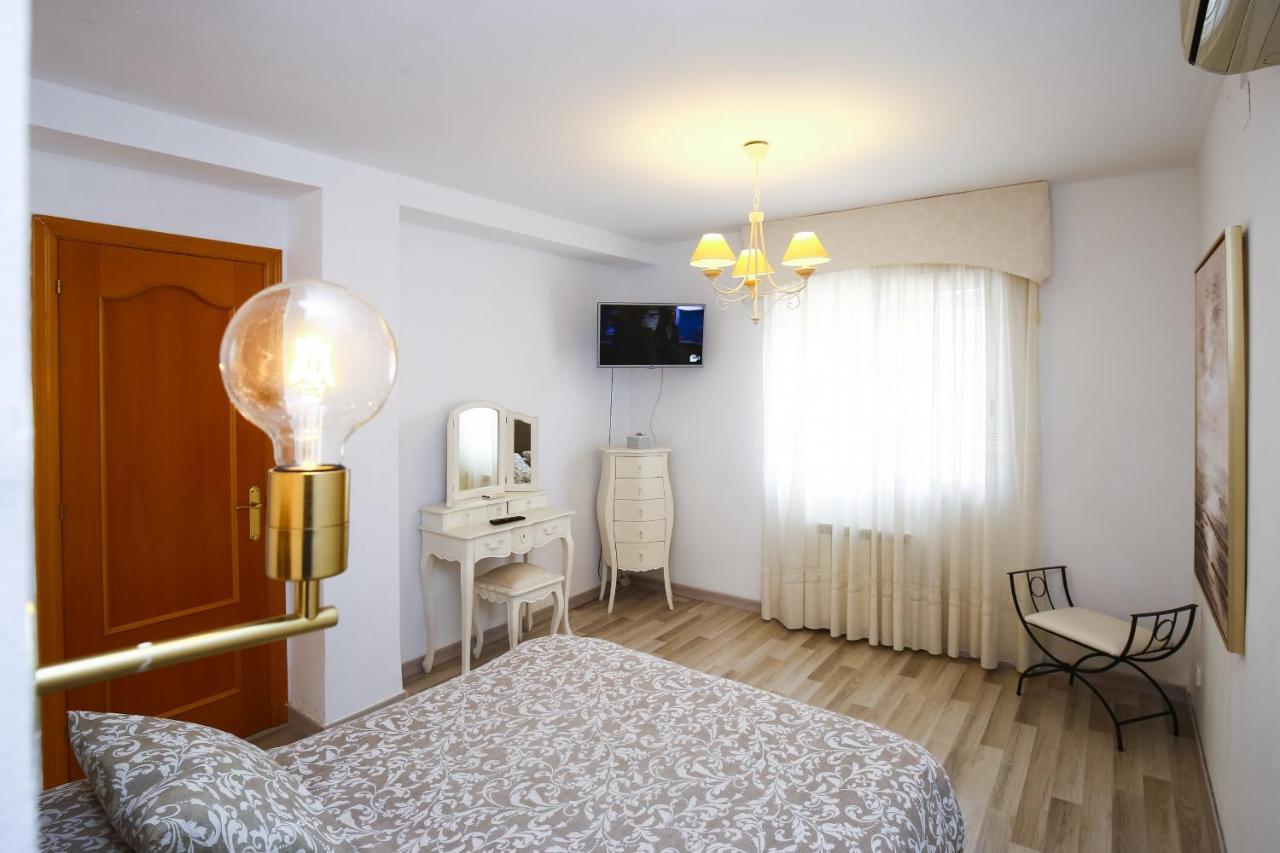 Villa Pluma Planet Costa Dorada - Only Families Salou Buitenkant foto